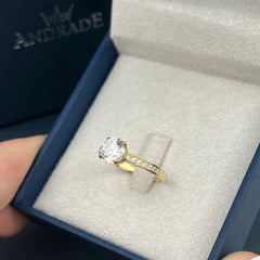 Anel de Noivado Solitário MIRELLA em Ouro 18K com Zircônias